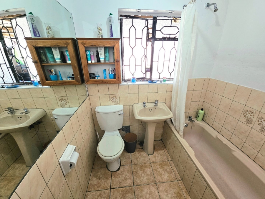 3 Bedroom Property for Sale in Lotus River Western Cape